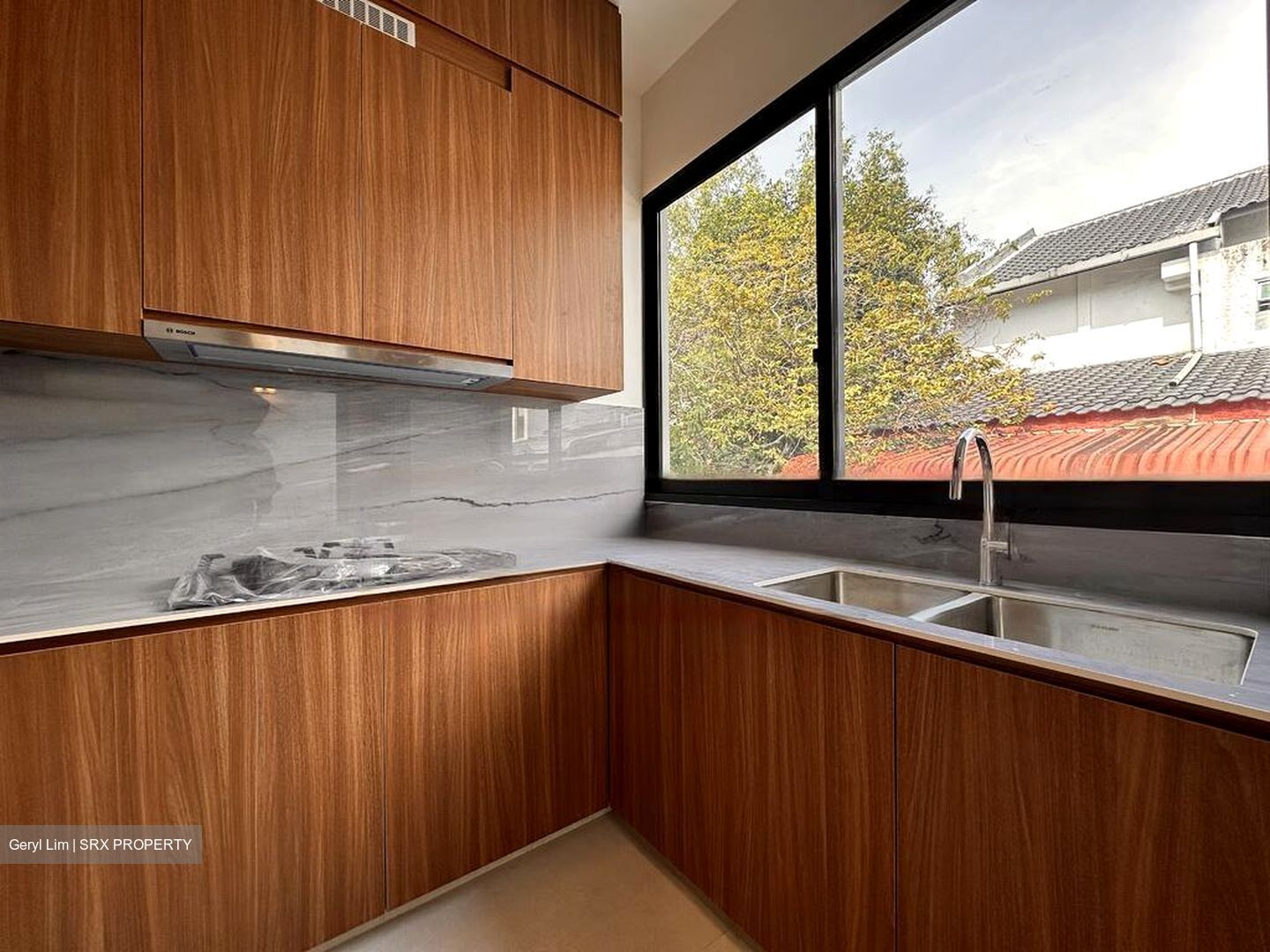 Opera Estate (D15), Terrace #442789271